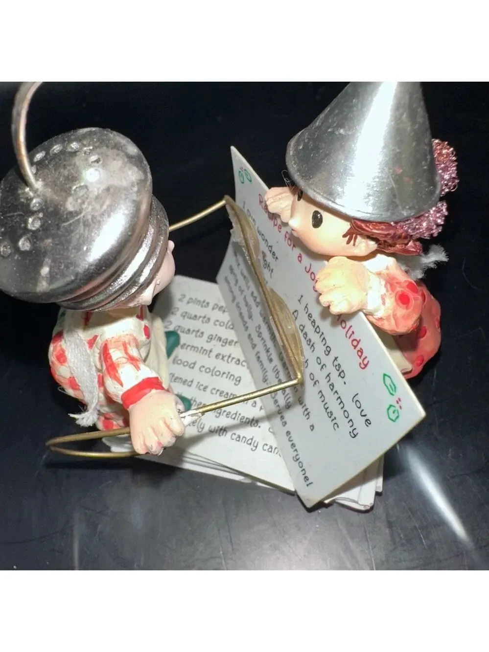 2006 Hallmark Keepsake Ornament Snicker & Doodle The Merry Bakers *No Box*